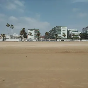 Frente Al Mar Rota